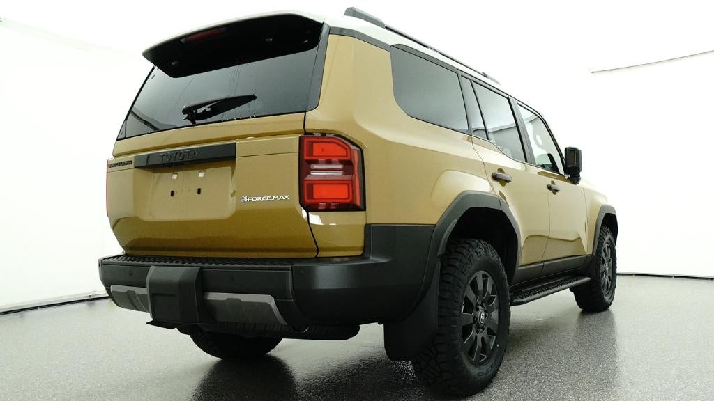 2026 Toyota Land Cruiser 4WD (Natl)