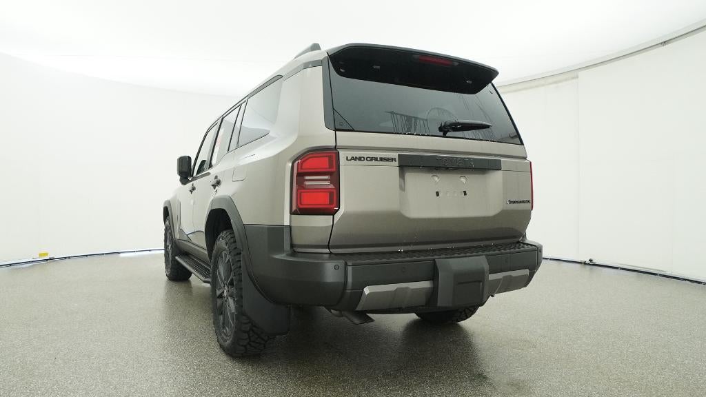 2026 Toyota Land Cruiser 4WD (Natl)