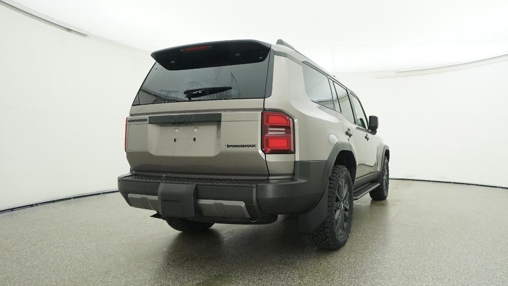 2026 Toyota Land Cruiser 4WD (Natl)