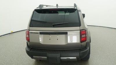 2027 Toyota Land Cruiser 4WD (Natl)