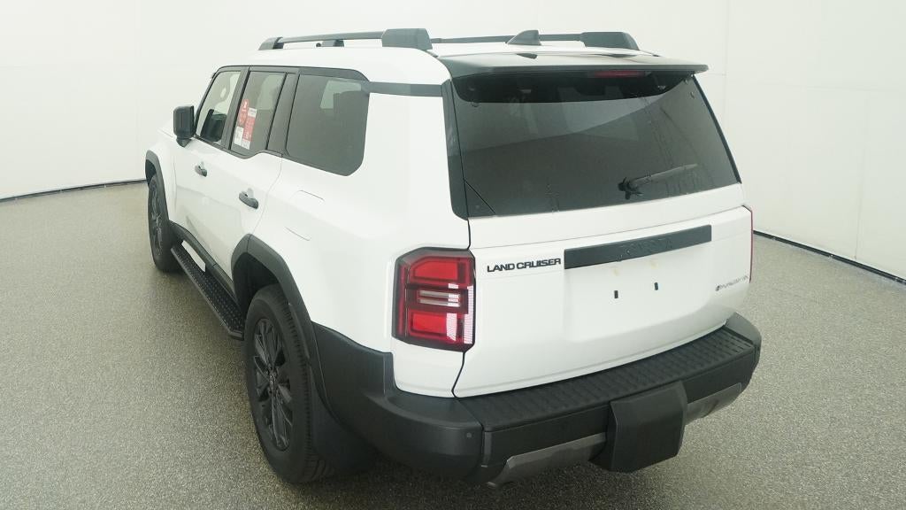 2027 Toyota Land Cruiser 4WD (Natl)
