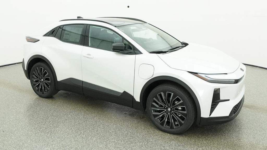 2026 Toyota C-HR XSE