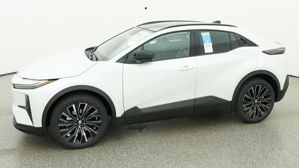 2026 Toyota C-HR XSE