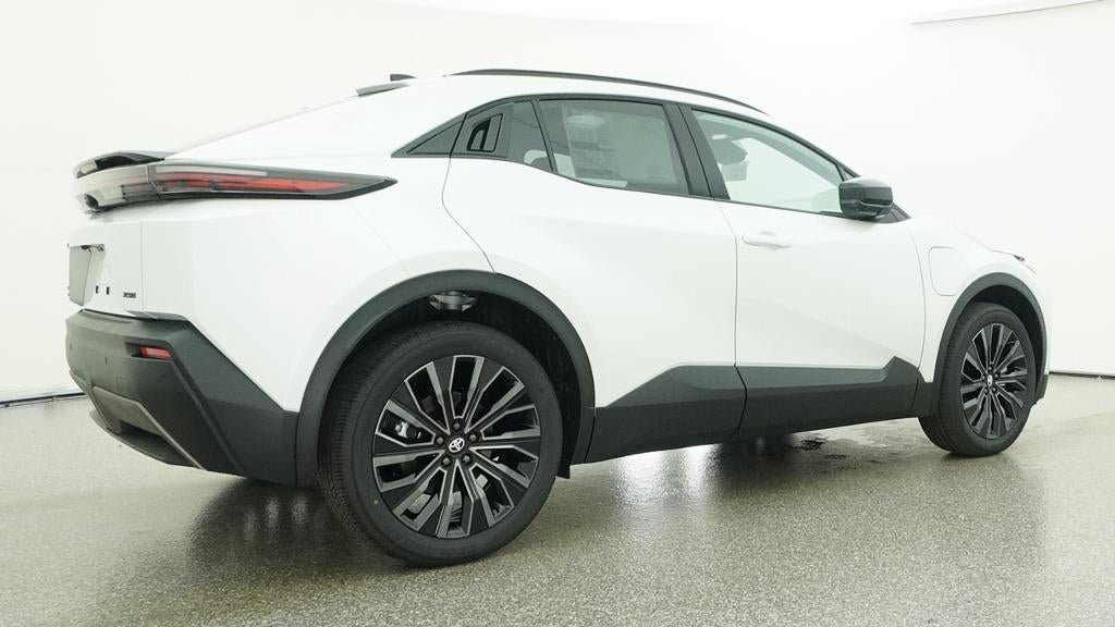 2026 Toyota C-HR XSE