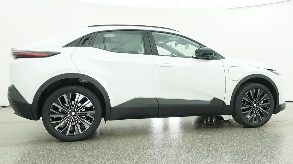 2026 Toyota C-HR XSE