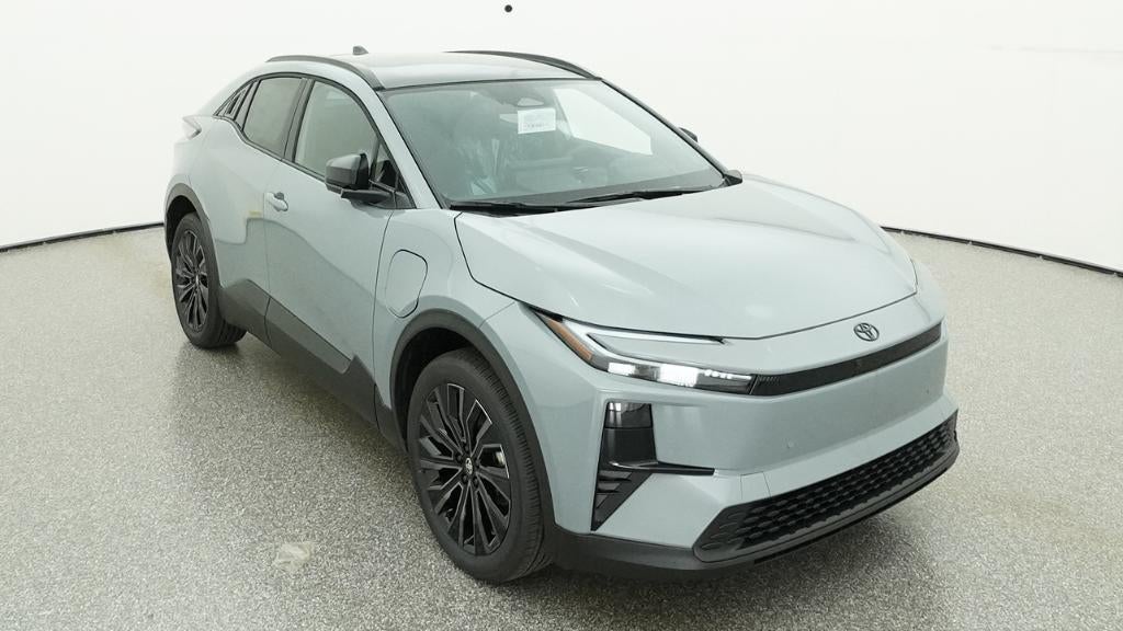2026 Toyota C-HR XSE
