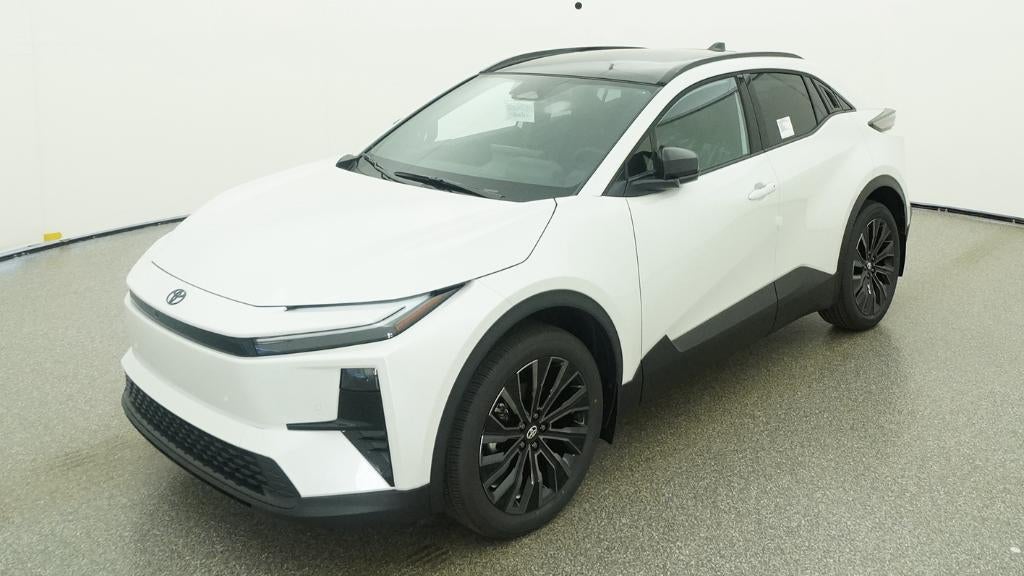 2026 Toyota C-HR XSE