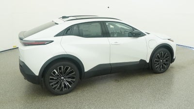 2026 Toyota C-HR XSE