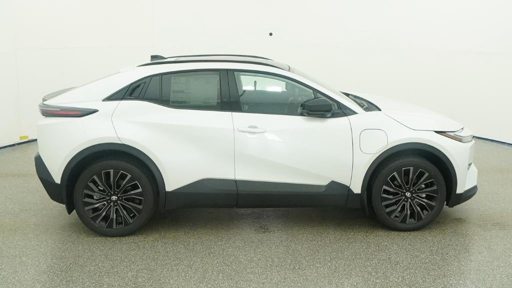 2026 Toyota C-HR XSE