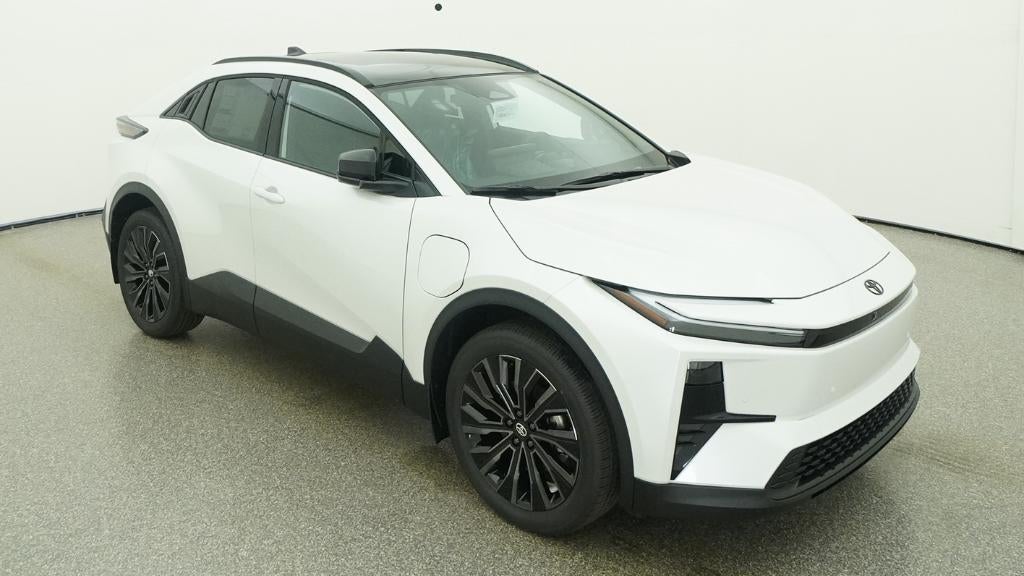 2026 Toyota C-HR XSE