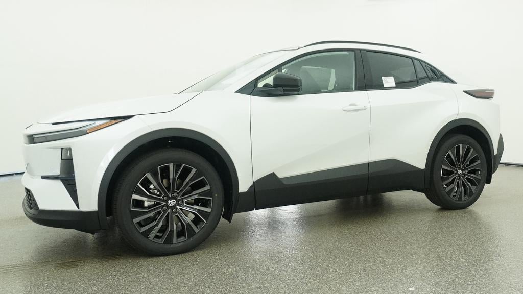 2026 Toyota C-HR XSE