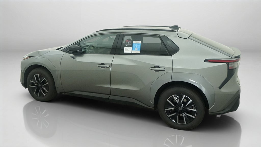 2027 Toyota bZ XLE