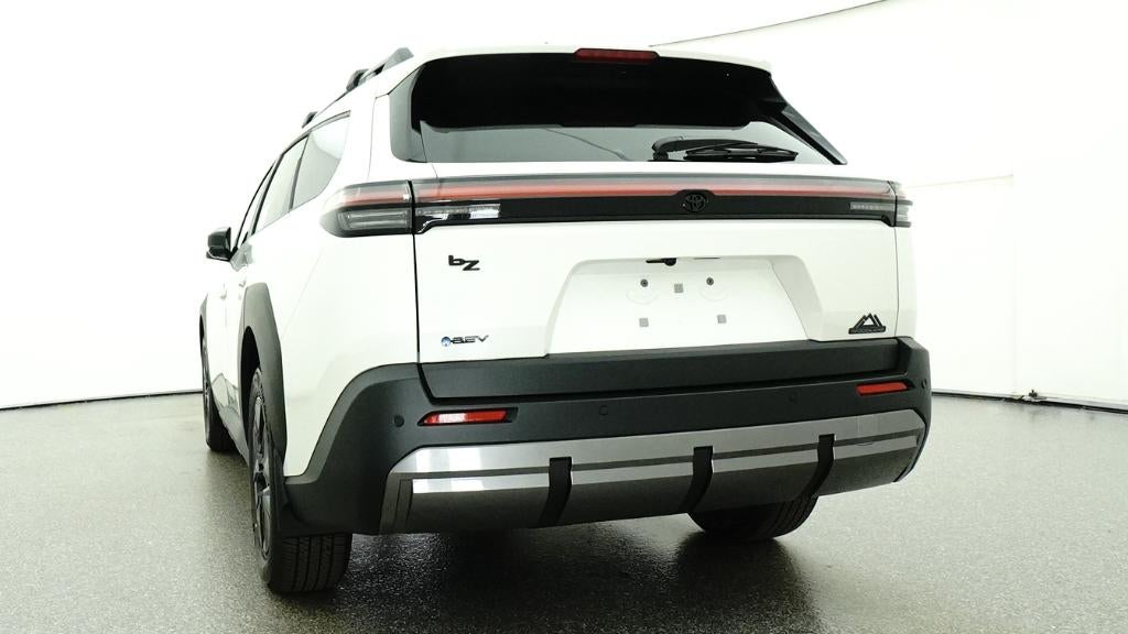 2026 Toyota bZ Woodland AWD (Natl)