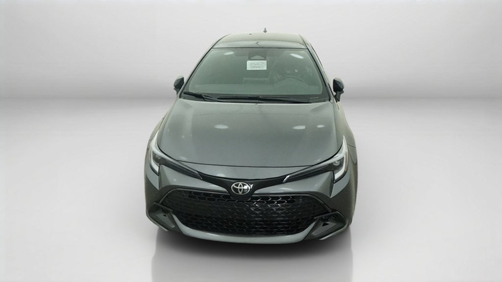 2027 Toyota Corolla Hatchback SE