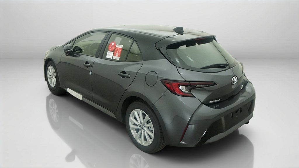2027 Toyota Corolla Hatchback SE