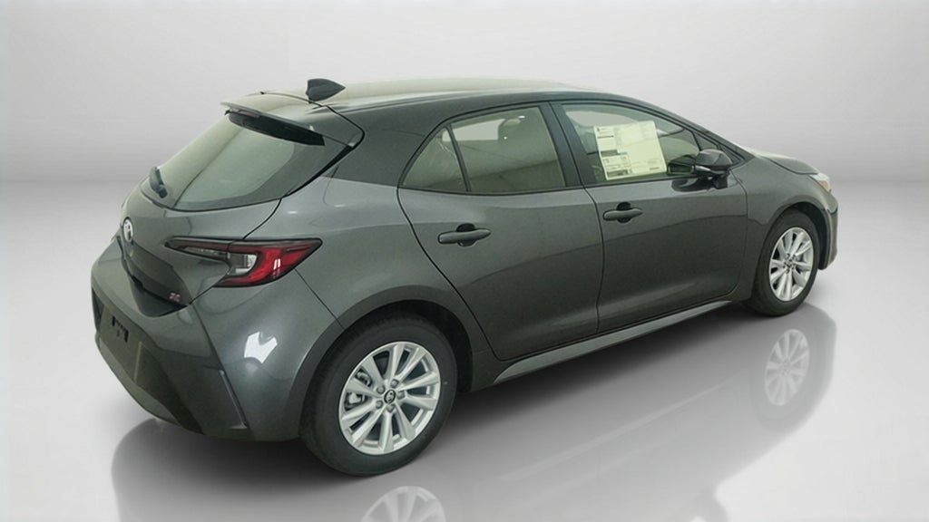 2027 Toyota Corolla Hatchback SE
