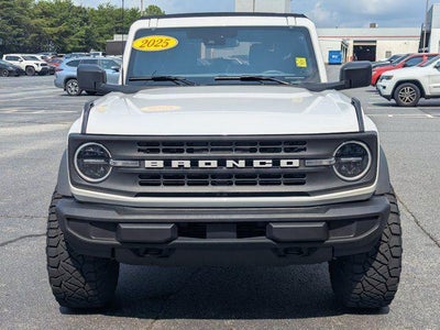 2025 Ford Bronco Base