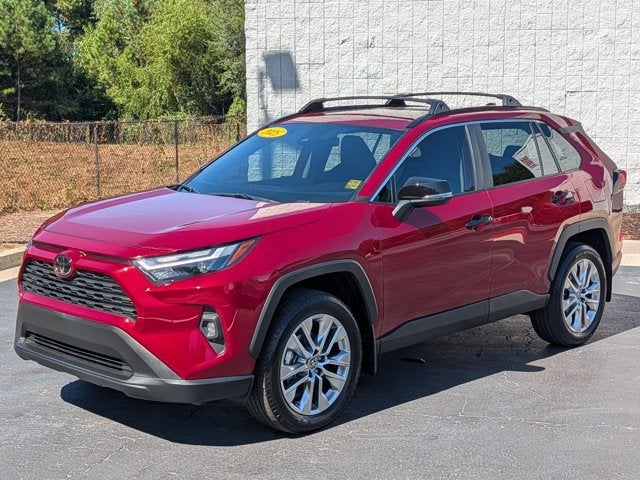 2025 Toyota RAV4 XLE Premium