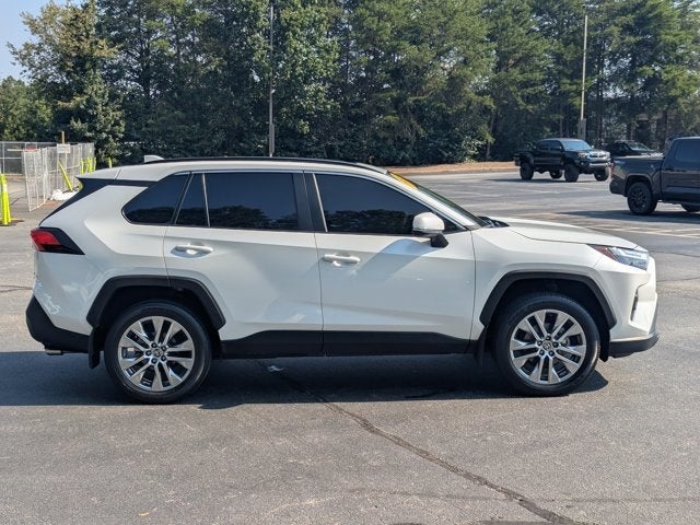 2024 Toyota RAV4 XLE Premium