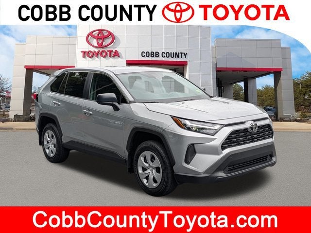 2025 Toyota RAV4 LE