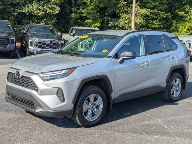 2025 Toyota RAV4 Hybrid LE