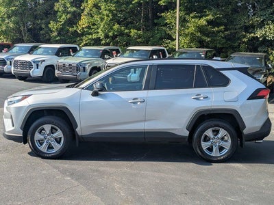2025 Toyota RAV4 Hybrid LE