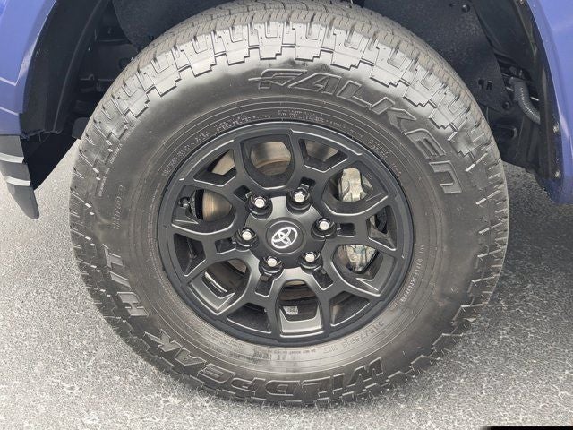 2022 Toyota Tacoma SR5 V6