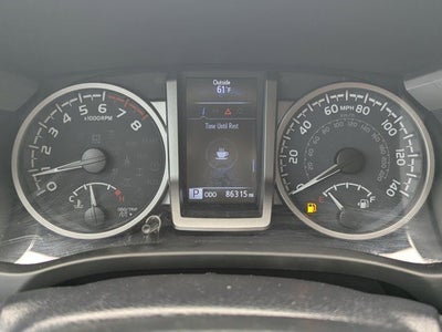 2022 Toyota Tacoma SR5 V6