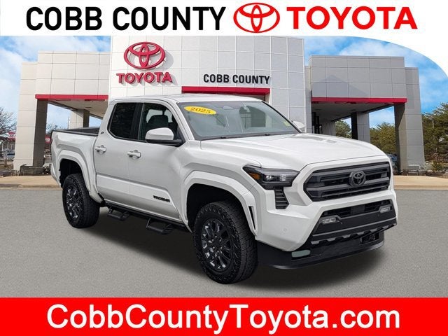 2025 Toyota Tacoma SR5