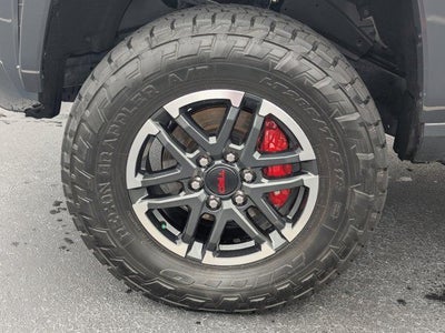 2025 Toyota Tacoma Hybrid TRD Sport