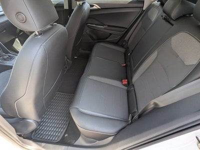 2025 Volkswagen Taos 1.5T SE Black