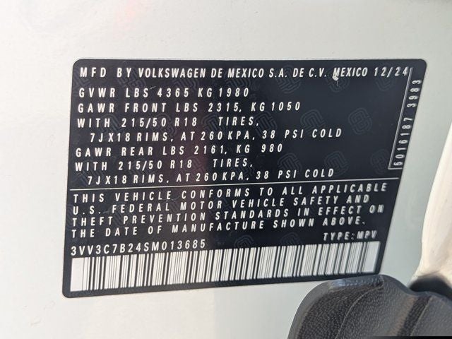 2025 Volkswagen Taos 1.5T SE Black