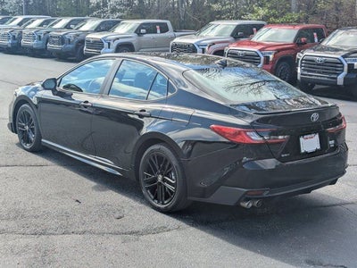 2025 Toyota Camry SE