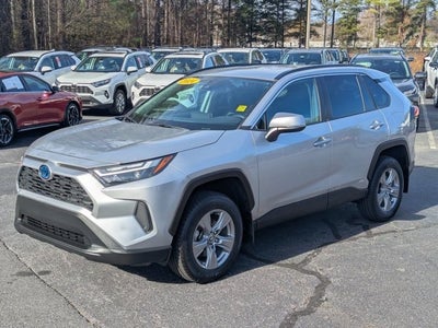 2024 Toyota RAV4 Hybrid XLE