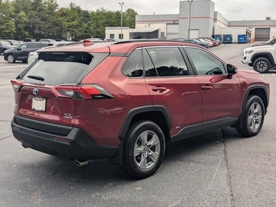 2024 Toyota RAV4 Hybrid XLE