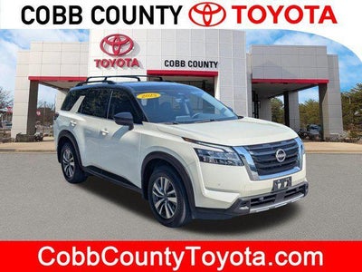 2024 Nissan Pathfinder SL
