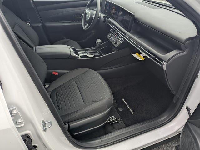 2025 Hyundai Santa Cruz SE