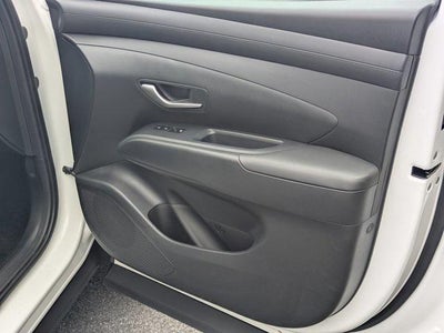 2025 Hyundai Santa Cruz SE