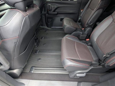 2025 Toyota Sienna XSE 7 Passenger