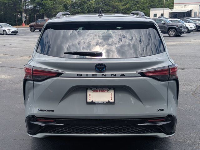 2025 Toyota Sienna XSE 7 Passenger