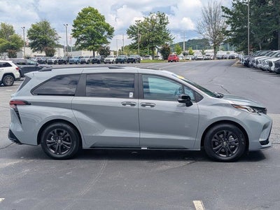 2025 Toyota Sienna XSE 7 Passenger