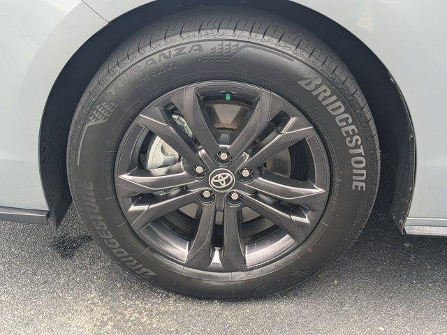 2025 Toyota Sienna XSE 7 Passenger
