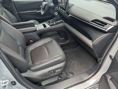 2025 Toyota Sienna XSE 7 Passenger