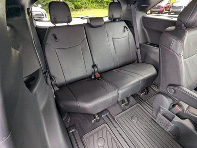 2025 Toyota Sienna XSE 7 Passenger