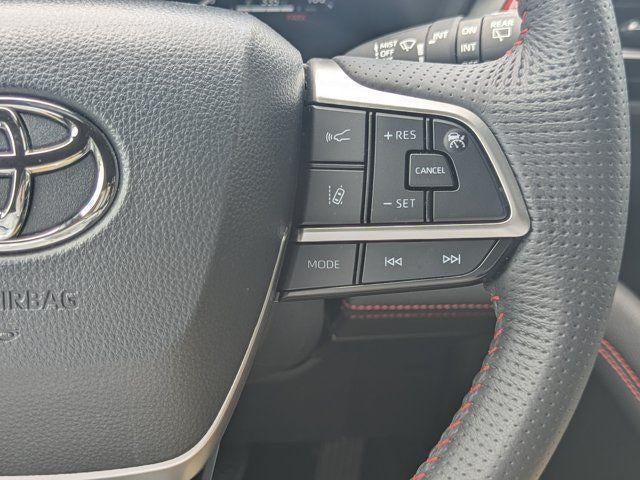 2025 Toyota Sienna XSE 7 Passenger