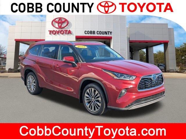 2022 Toyota Highlander Hybrid Platinum