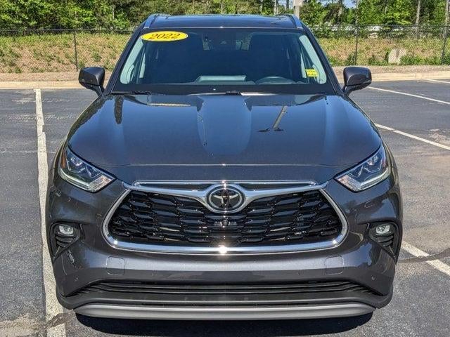 2022 Toyota Highlander Platinum