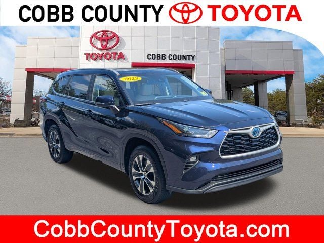 2023 Toyota Highlander Hybrid XLE