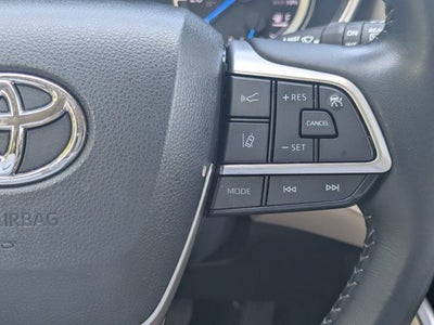 2023 Toyota Highlander Hybrid XLE