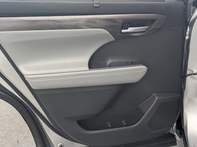 2023 Toyota Highlander Limited